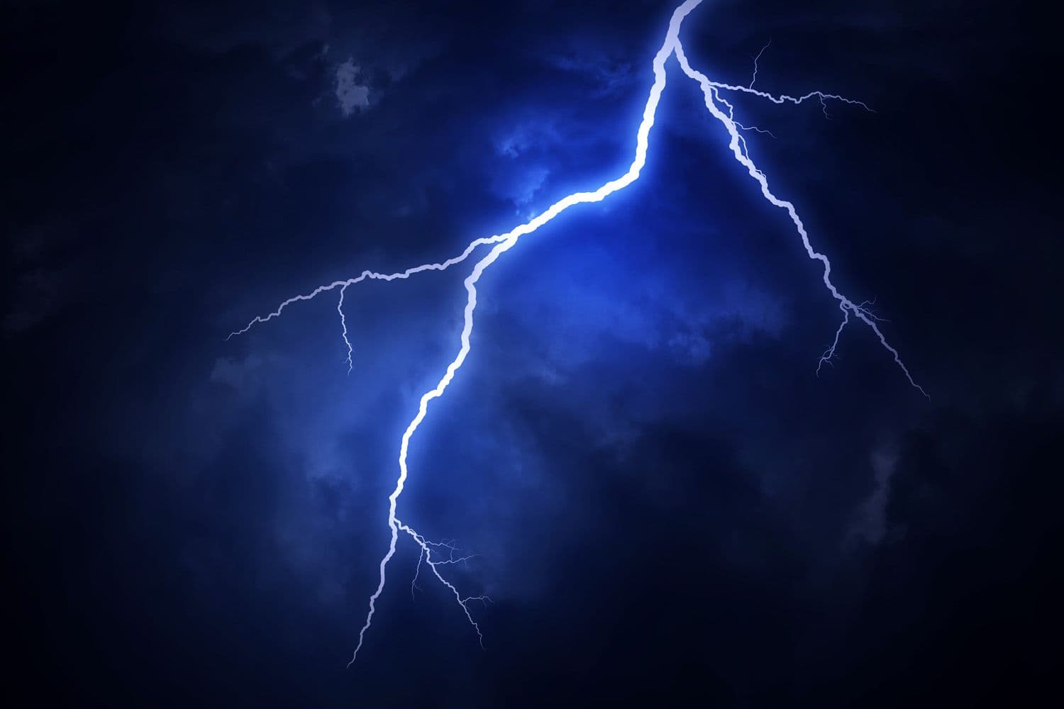 catching-lightning-on-showtime-lee-murray-underground-mma